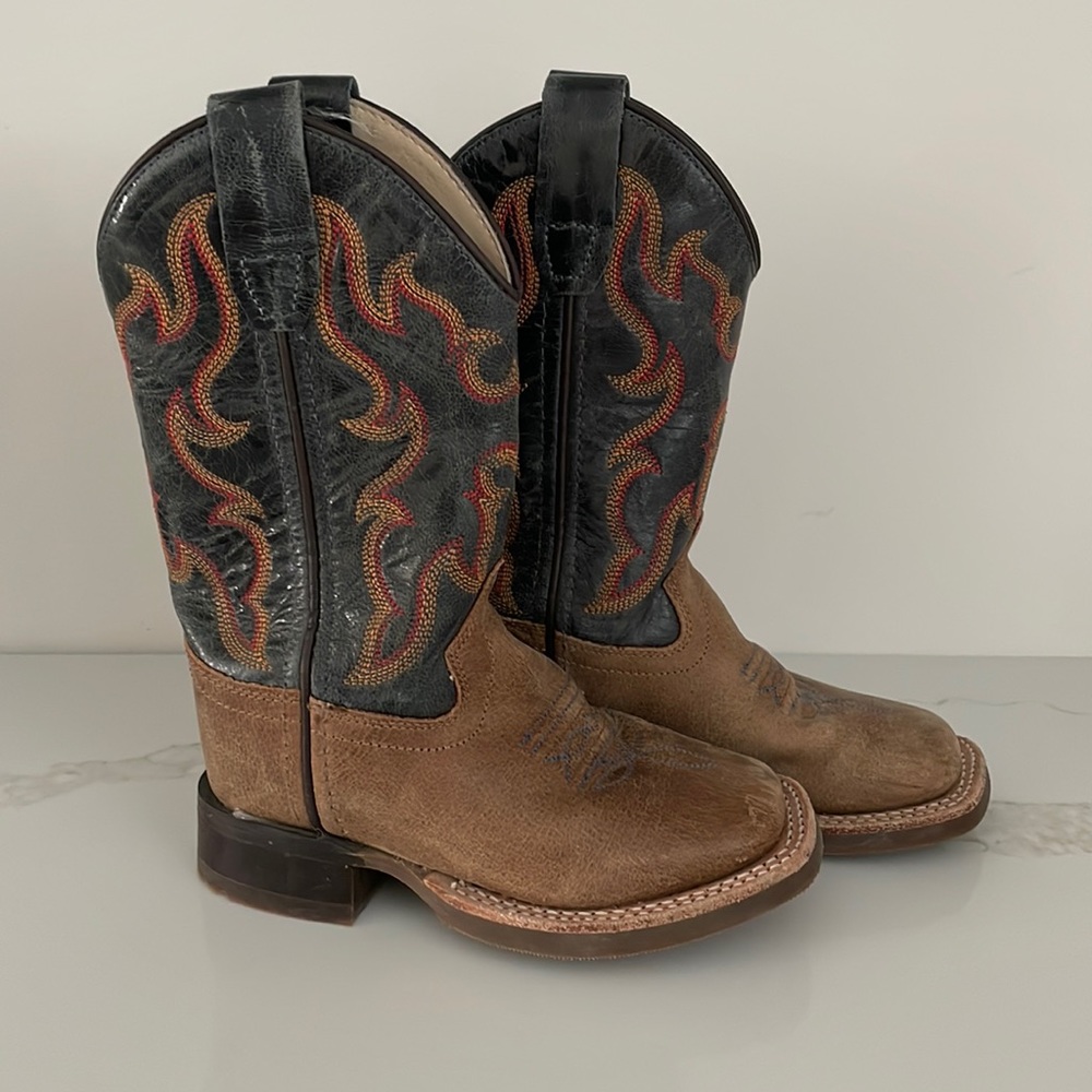 Old West cowboy boots!